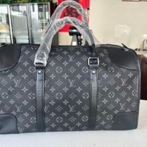 lv training travels black